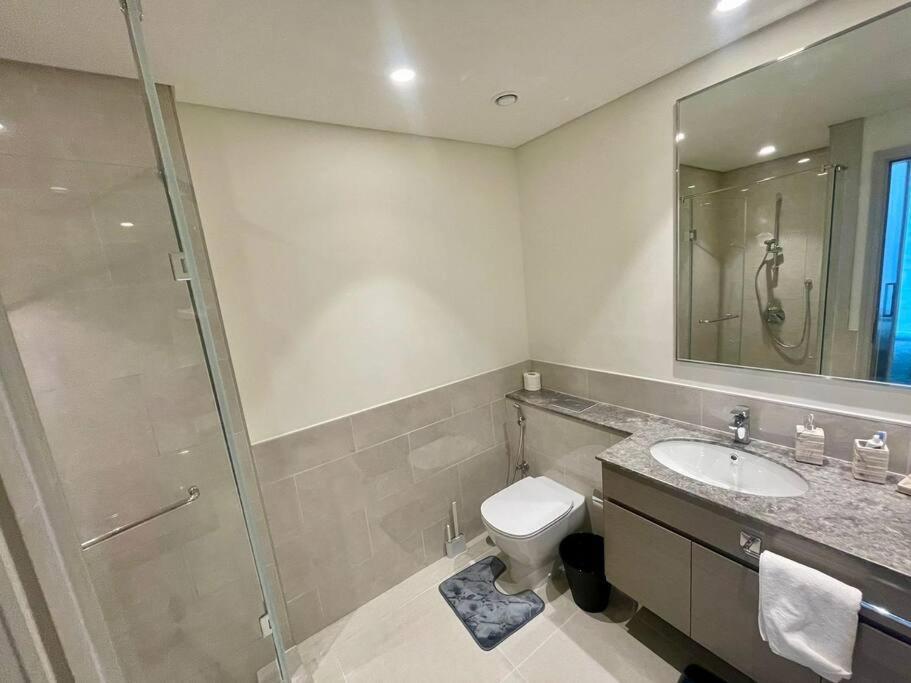 Apartment 3 Bedroom In Downtown Dubai